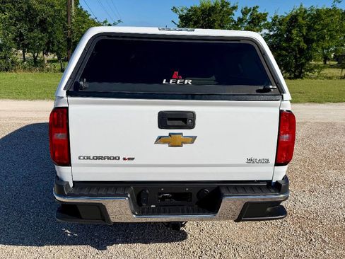 Used 2019 Chevrolet Colorado W/T w/ WT Convenience Package AWD/4WD image 10