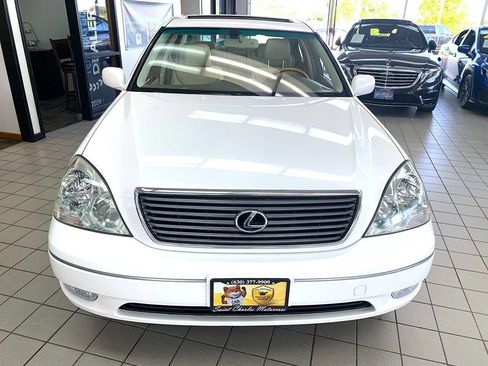 Used 2002 Lexus LS 430 RWD image 6