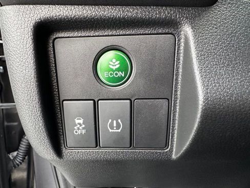 Used 2017 Honda HR-V EX-L image 19