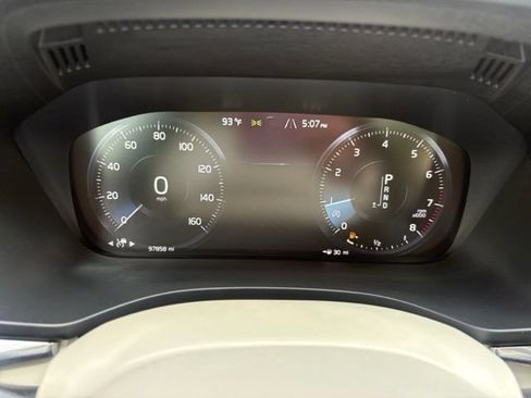Used 2019 Volvo XC60 T5 Inscription w/ Protection Package AWD/4WD image 26