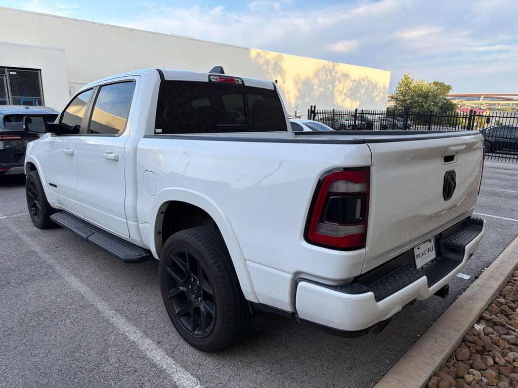 Used 2022 RAM 1500 Laramie AWD/4WD image 3