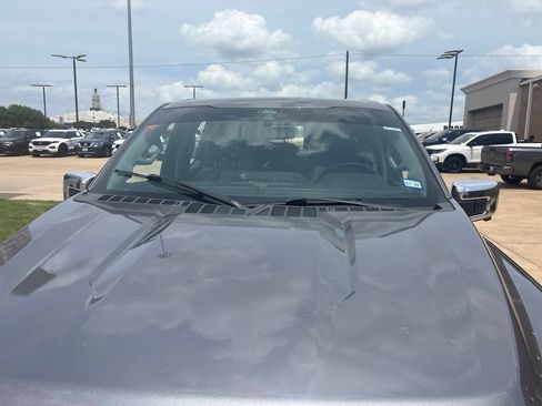 Used 2021 Ford F150 Lariat w/ Equipment Group 502A High AWD/4WD image 7