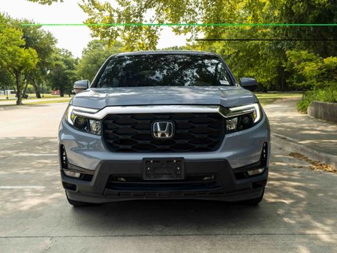 Used 2023 Honda Passport EX-L image 3