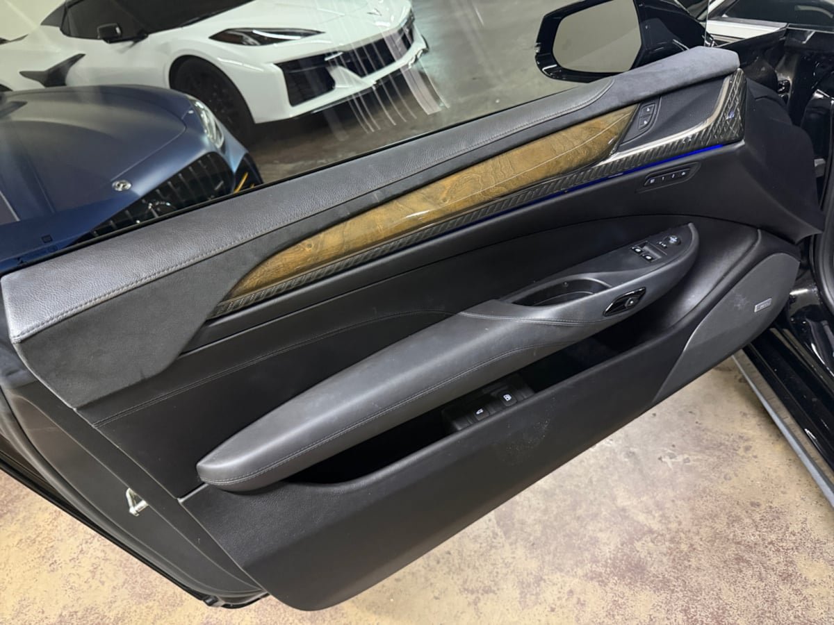 Used 2014 Cadillac ELR w/ Luxury Package FWD image 11