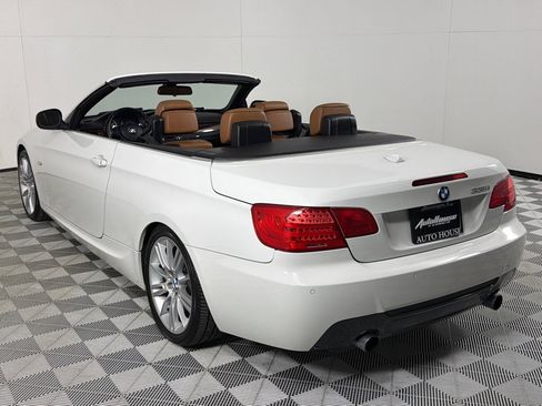 Used 2012 BMW 335i Convertible w/ M Sport Pkg image 7