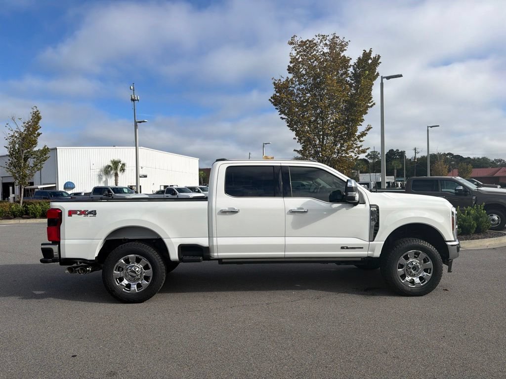 Certified 2025 Ford F250 Lariat w/ Lariat Ultimate Package AWD/4WD image 2