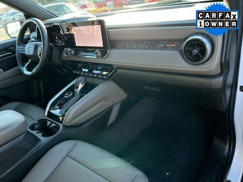 Used 2023 Chevrolet Colorado ZR2 w/ ZR2 Convenience Package III image 27