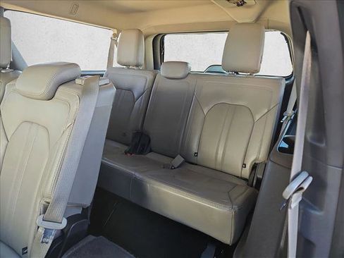 Used 2021 Ford Expedition Max Limited image 23