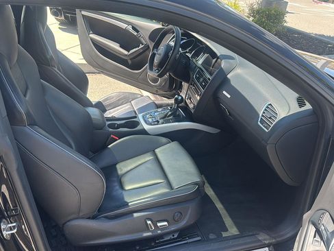 Used 2013 Audi RS 5 Coupe w/ Audi MMI Navigation Plus Pkg AWD/4WD image 13