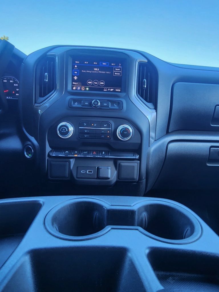 Used 2023 GMC Sierra 1500 Pro w/ Graphite Edition AWD/4WD image 21