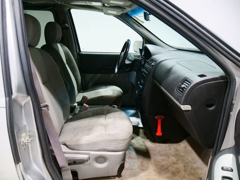 Used 2006 Pontiac Montana SV6 w/ Convenience Package image 8