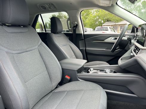 New 2026 Ford Explorer Active AWD/4WD image 27