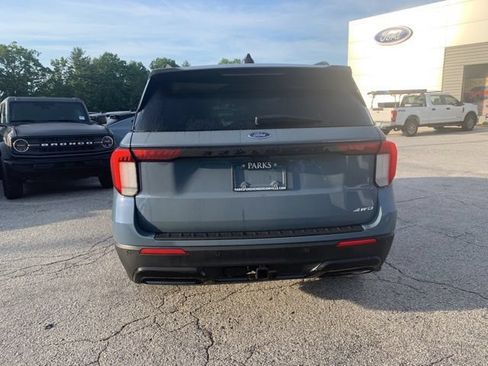Used 2026 Ford Explorer ST-Line w/ ST-Line Street Pack AWD/4WD image 7