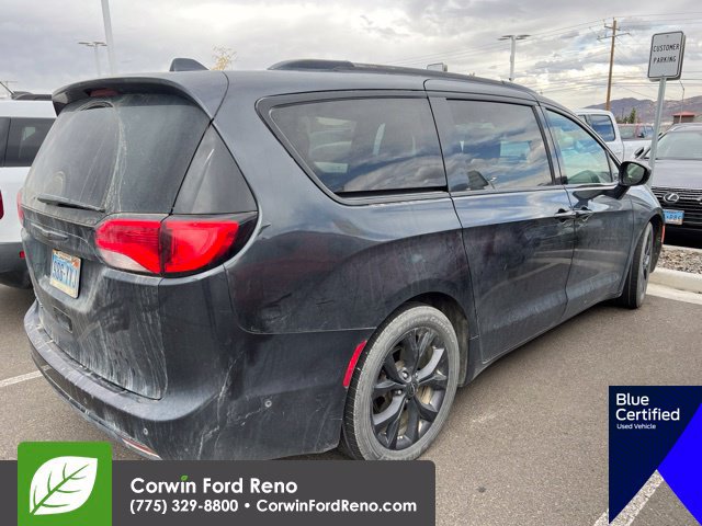 Used 2020 Chrysler Pacifica Touring-L Plus FWD image 10