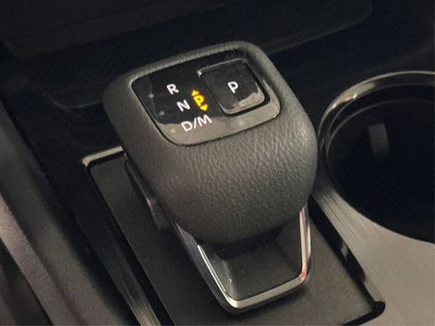 Used 2023 Nissan Rogue SV AWD/4WD image 29