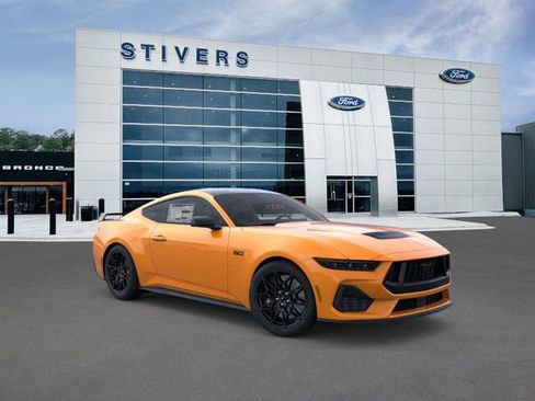 New 2026 Ford Mustang GT RWD image 1