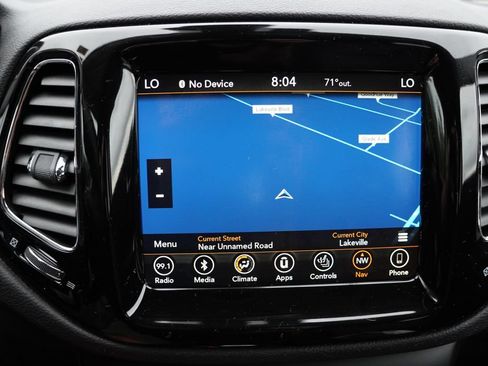 Used 2018 Jeep Compass Limited w/ Navigation Group FWD image 5