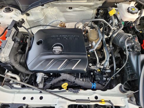 Certified 2022 Chevrolet TrailBlazer LT w/ Convenience Package image 34