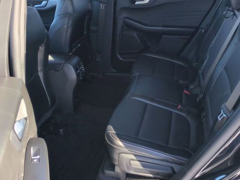 Used 2024 Ford Escape Platinum image 19