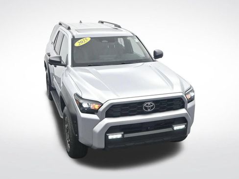 Used 2025 Toyota 4Runner TRD Off-Road Premium w/ Tow Technology Package AWD/4WD image 34