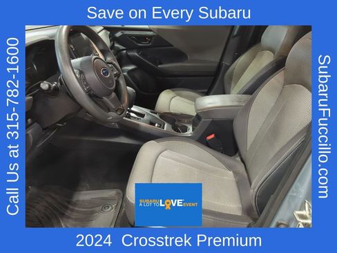 Used 2024 Subaru Crosstrek 2.0i Premium image 10