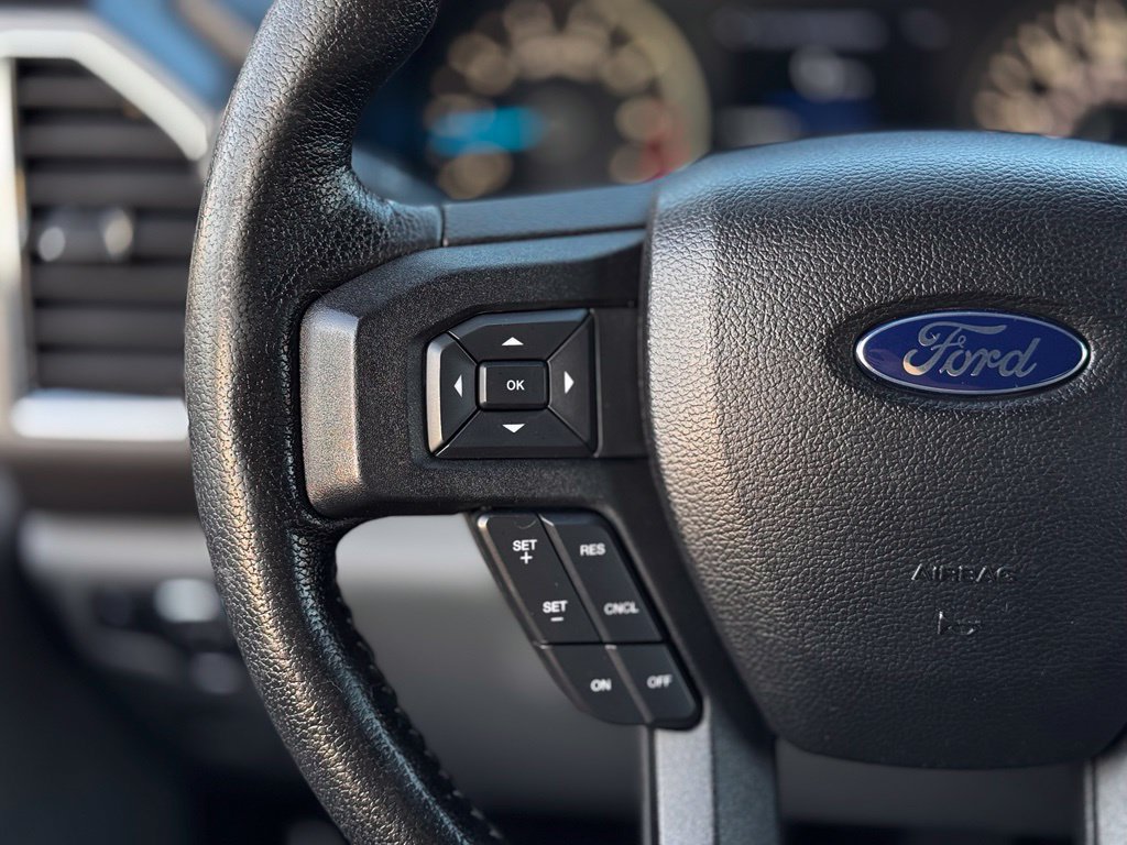 Used 2016 Ford F150 XLT w/ Equipment Group 302A Luxury AWD/4WD image 28