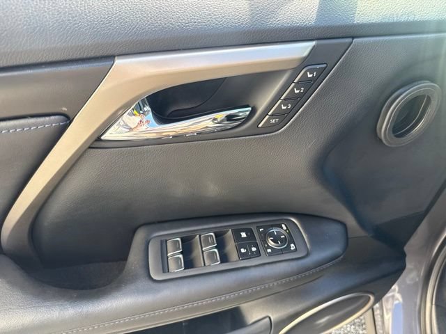 Used 2022 Lexus RX 350L Premium w/ Special Edition AWD/4WD image 16