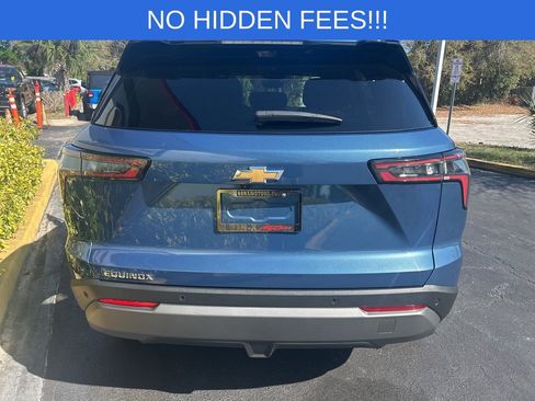 Used 2025 Chevrolet Equinox LT w/ Convenience Package II image 5