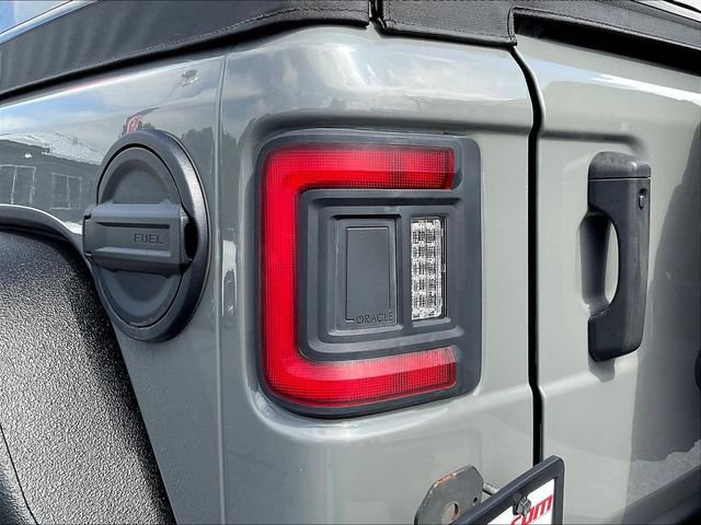 Used 2021 Jeep Wrangler Rubicon w/ LED Lighting Group AWD/4WD image 23