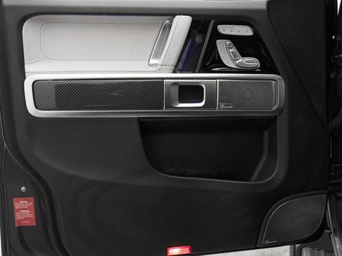 Used 2025 Mercedes-Benz G 63 AMG 4MATIC image 16