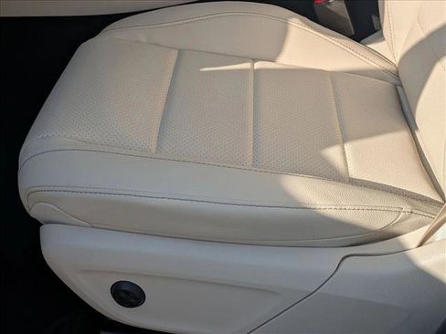 New 2026 Mercedes-Benz GLE 450 4MATIC image 4