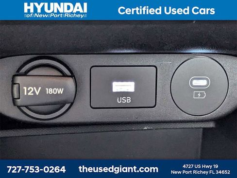 Used 2024 Hyundai Elantra SEL image 22