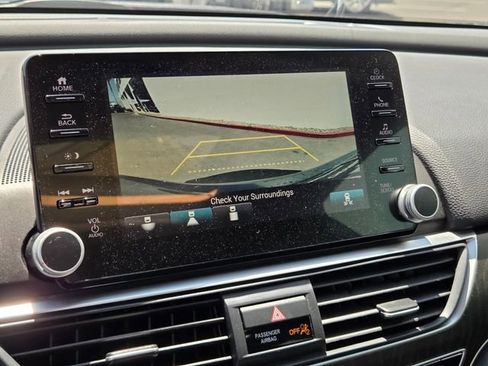 Used 2020 Honda Accord EX image 21