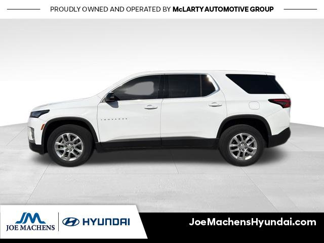 Used 2022 Chevrolet Traverse LS FWD image 3