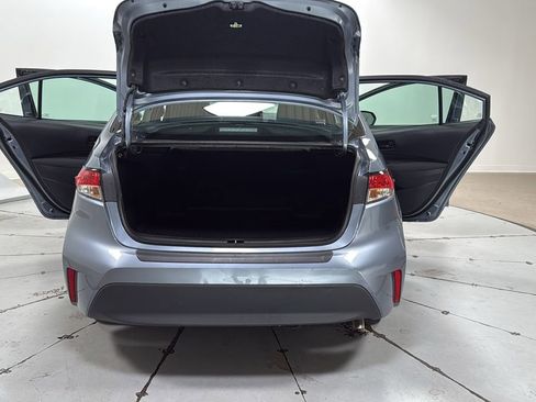 Used 2025 Toyota Corolla LE image 16