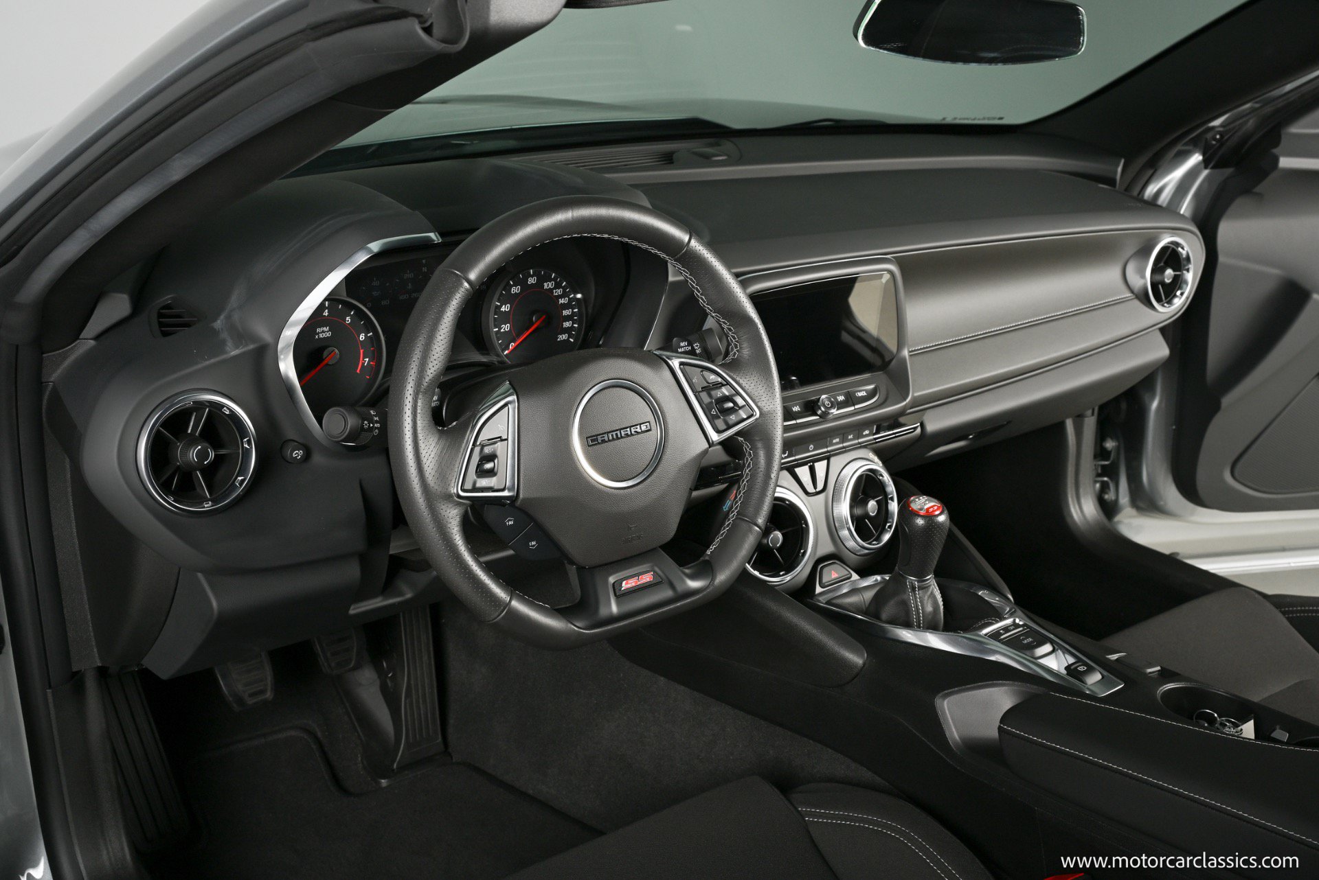 Used 2024 Chevrolet Camaro SS RWD image 28