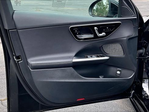 Certified 2025 Mercedes-Benz C 300 4MATIC Sedan image 21