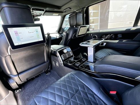 Used 2021 Land Rover Range Rover SV Autobiography Dynamic AWD/4WD image 28