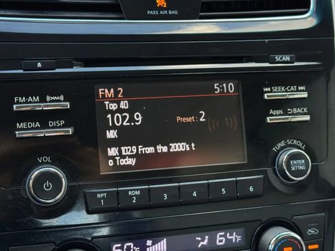 Used 2015 Nissan Altima 2.5 SL w/ Moonroof Package FWD image 32