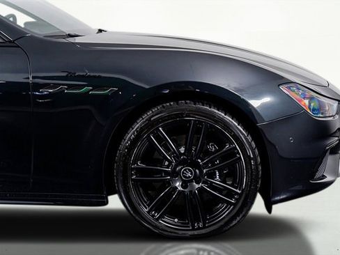 Used 2022 Maserati Ghibli Modena image 6