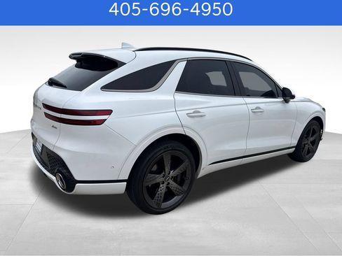 Used 2025 Genesis GV70 2.5T w/ Sport Prestige Package AWD/4WD image 11
