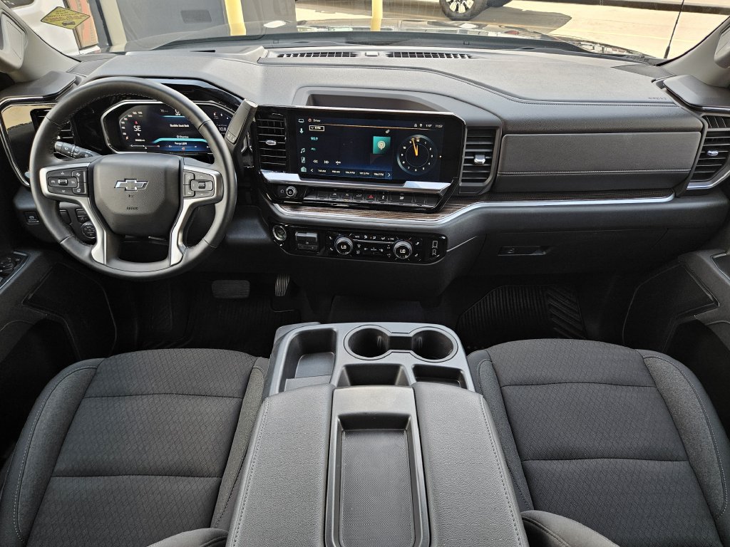 Used 2026 Chevrolet Silverado 1500 RST RWD image 11