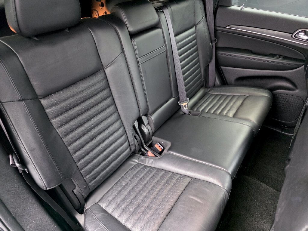 Used 2021 Jeep Grand Cherokee Limited X RWD image 26