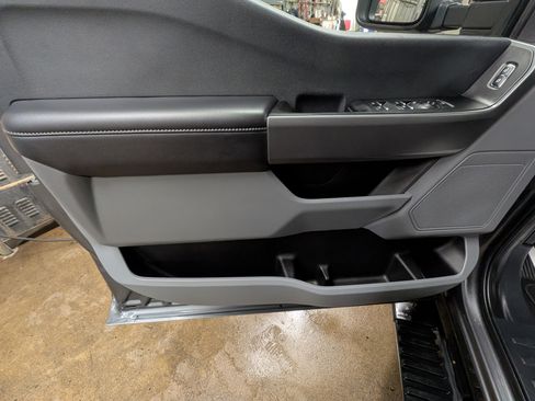 Used 2025 Ford F250 XLT image 12