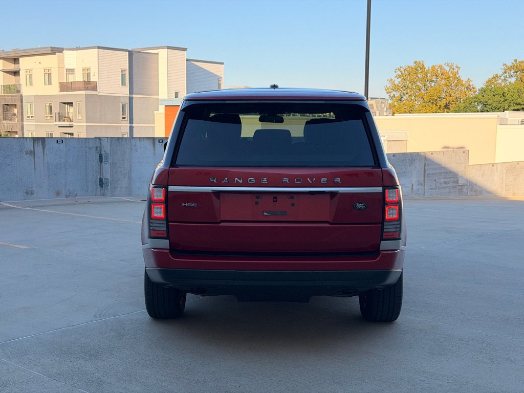 Used 2013 Land Rover Range Rover HSE AWD/4WD image 4