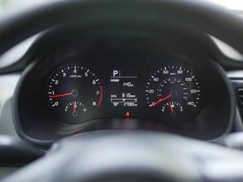 Used 2023 Kia Rio S image 13