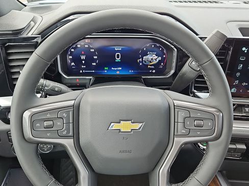 New 2026 Chevrolet Silverado 2500 High Country w/ Technology Package AWD/4WD image 17