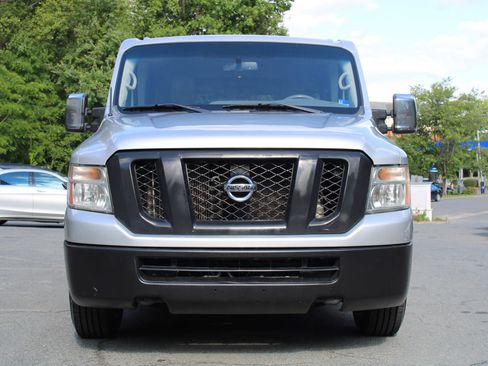 Used 2020 Nissan NV 3500 SL RWD image 3