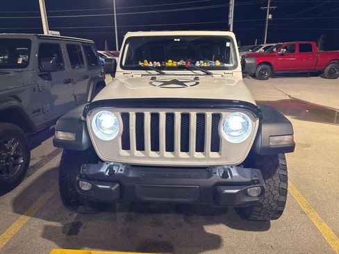 Used 2021 Jeep Wrangler Sport image 2