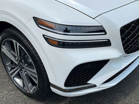 New 2026 Genesis GV80 3.5T e-SC image 13